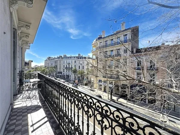 APPARTEMENT 4 PIECES - CANNES CENTRE-VILLE 4P 3 CHAMBRES 98 M²
