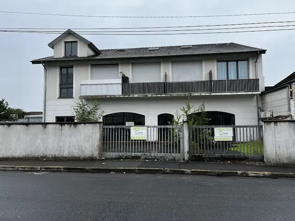 Immeuble 4 pièces 361 m²
