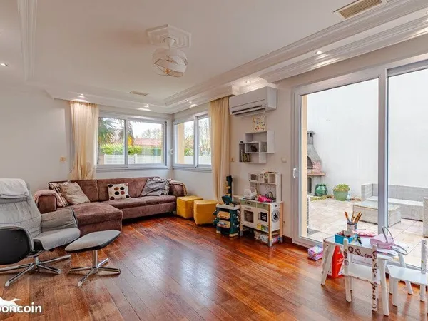 Maison 4 pièces 113 m²