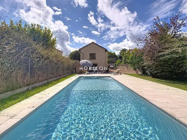 ST DIDIER S/CHALARONNE : maison bourgeoise 183 m2, 3 CH, 1319 m2