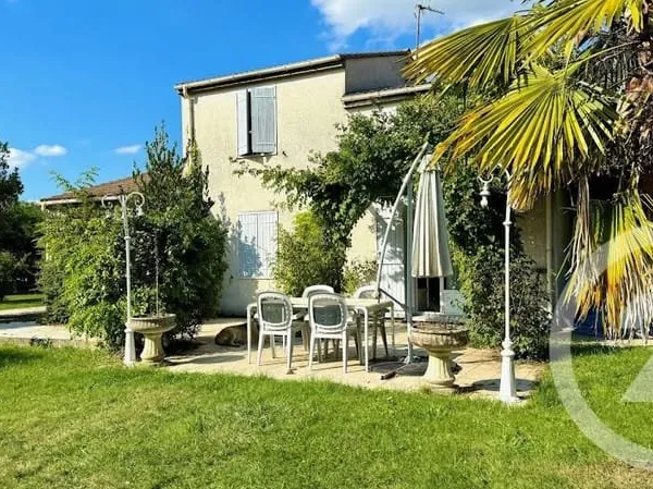 Maison 5 pièces 90 m²