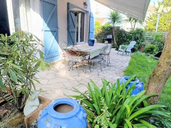 Maison 6 pièces 166 m²