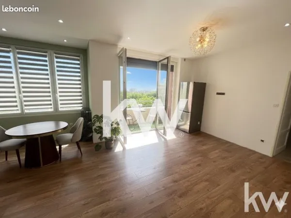 Appartement 5 pièces 80 m²