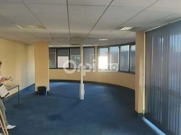 Bureaux 583 m²