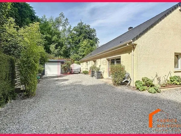 Maison de plain-pied 5 pièces 124 m²