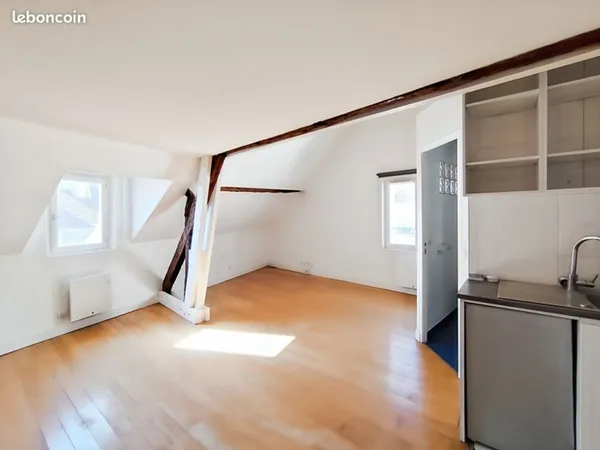 Studio 1 pièce 38 m²