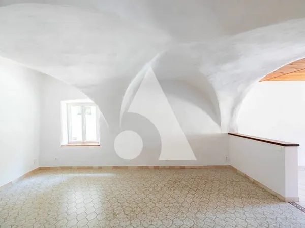 Maison de ville rénovée avec beaux volumes - Valserres (Hautes-Alpes) !