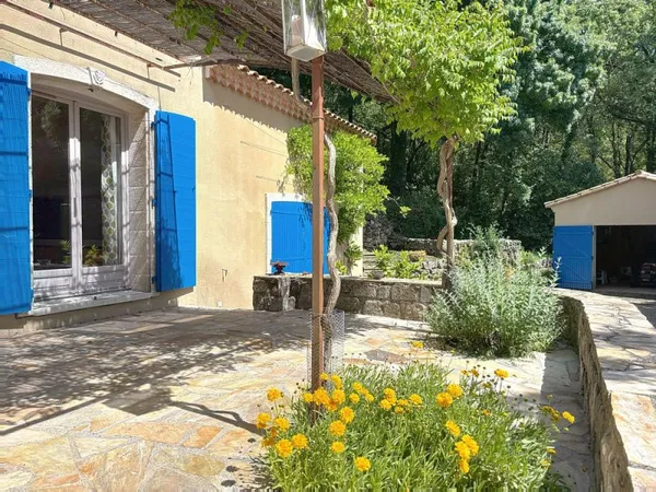 Propriété exceptionnelle avec vue imprenable