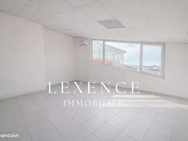 Bureaux 35 m² Éguilles