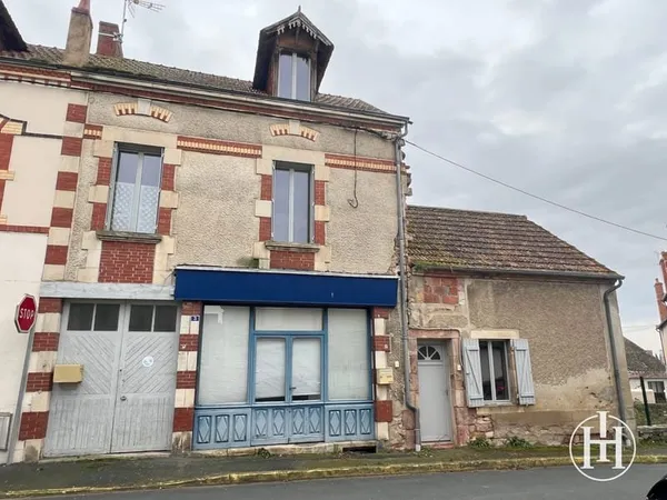 Immeuble à vendre à Vallon-en-Sully Opportunité pour inves