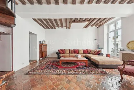 Propriété 327 m²