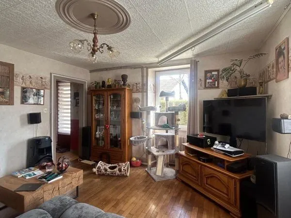 Maison individuelle 90m2 - 3 chambres - Grand terrain constructible - Au pied du Ballon d'Alsace