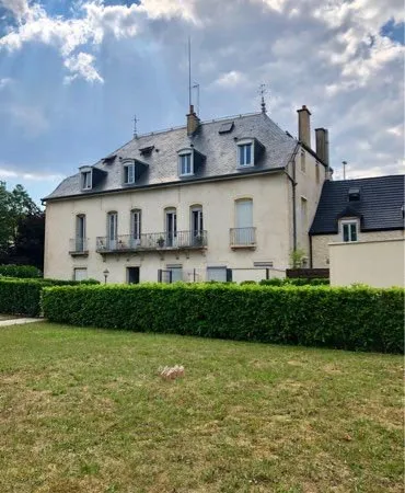 T2 meublé duplex + parking - Dijon - 40 m²