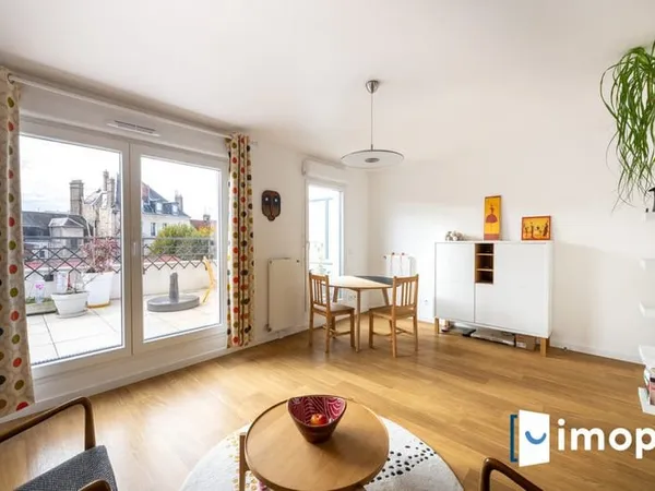 Saint-Ouen-l'Aumône : 2 pièces lumineux avec terrasse 22 m² et parking, à 5 min RER