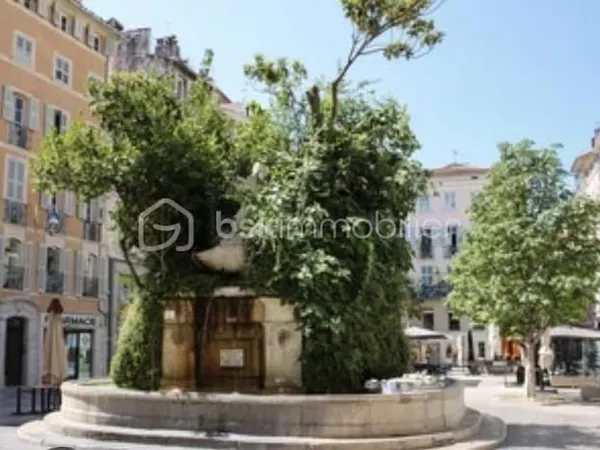 Hôtellerie et restauration Vente Toulon   2247000€