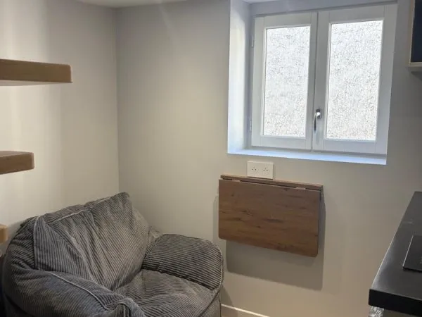 Location studio climatisé en duplex totalement refait à neuf