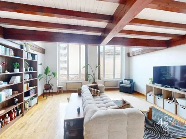 St Etienne, Appartement T5 Triplex 100m2