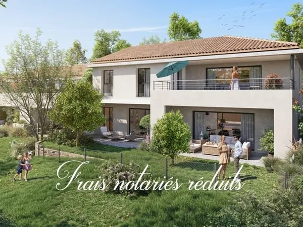 Six-Fours les Plages, T3 en rez-de-jardin de 73 m² avec terrasse et jardin + 2 places de parking.