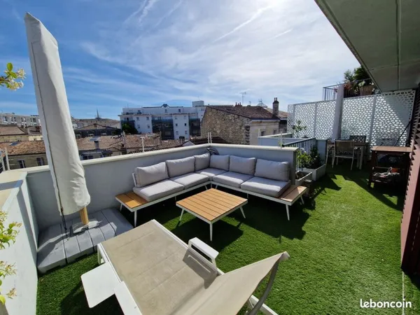 T3 avec 50 m2 de terrasses Bastide