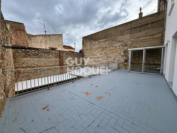 INVESTISSEMENT LOCATIF ? T4 - 80m² ? Rénové ? Terrasse 40m² ? Centre ville
