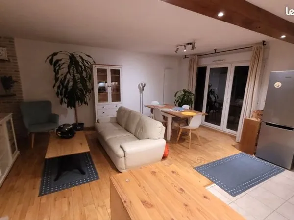 Appartement 2ch, 63m² - Terrasse, double garage