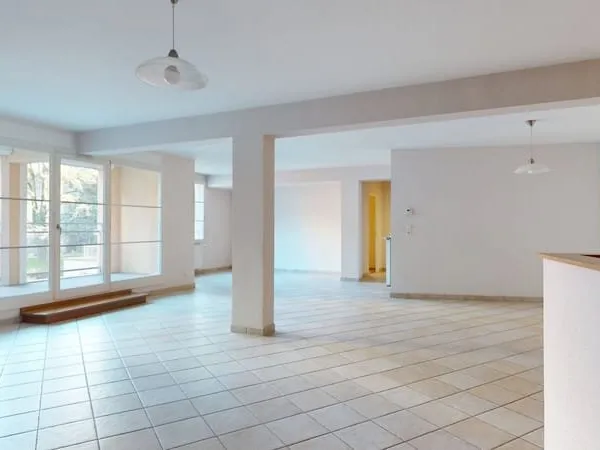 APPARTEMENT - 114,46 m2 - 4 Pièces