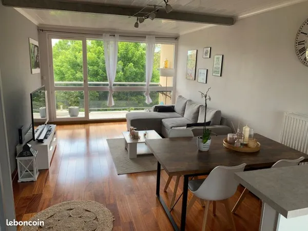 Appartement meublé T3 65m2 avec balcon