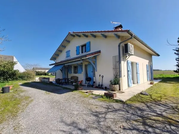 Maison 6 pièces 184 m²