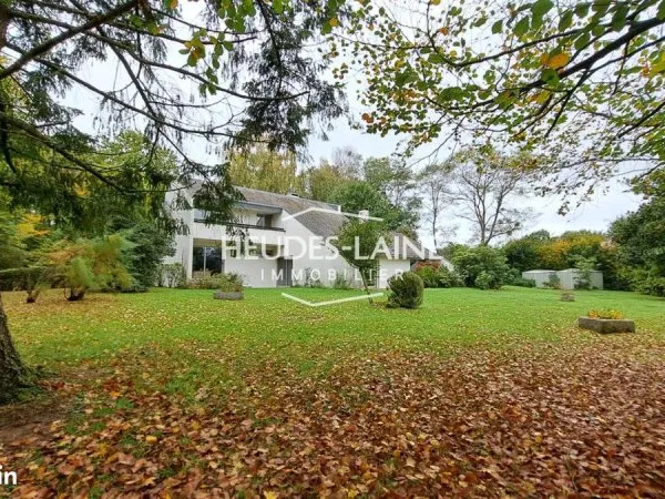 Maison 7 pièces 225 m²