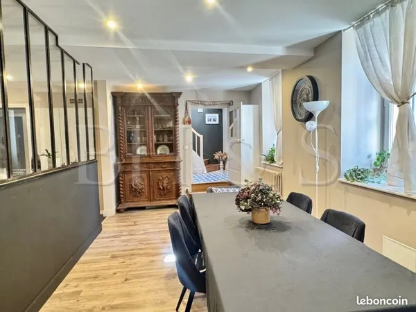 Maison située dans un village viticole prisé - 5 min Beaune - Exclusivité