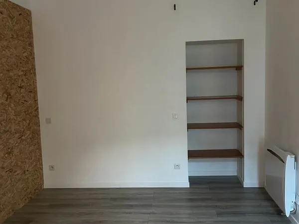 Loue Studio Aubenas