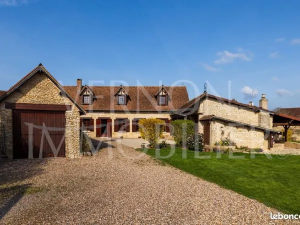 Maison 5 pièces 154 m²