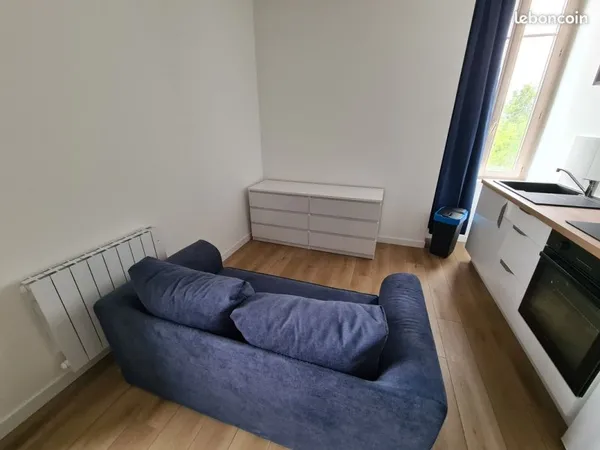 Studio NEUF meublé hyper-centre CHATEAUBRIANT 21m2