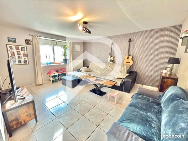 Maison 5 pièces 138 m²