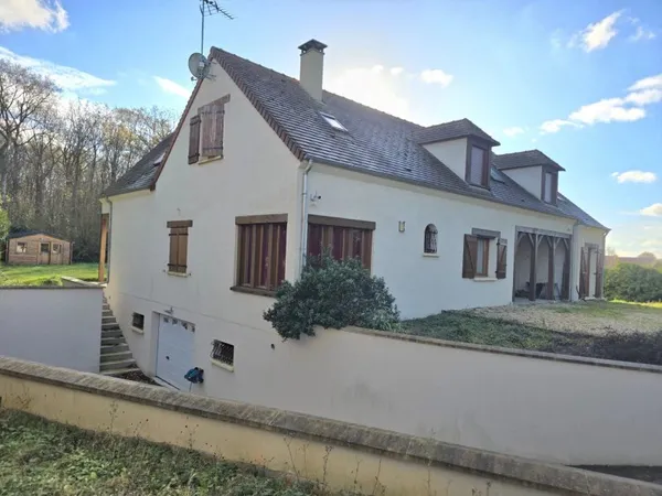 Charme, espace et tranquillité : maison familiale à 1 h de paris