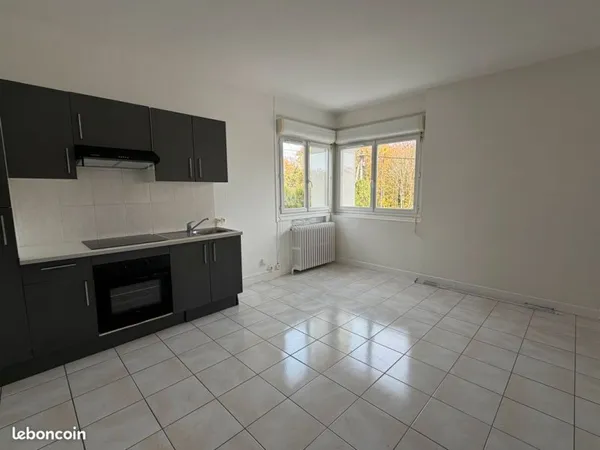 Superbe appartement 31m2 avec parking privé - GIBAUDERIE / CHU