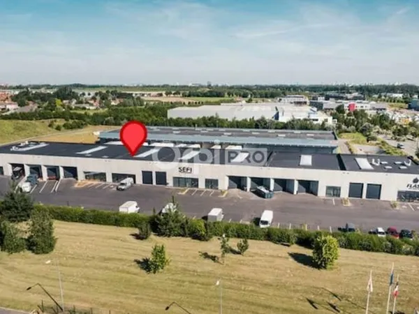 Local d'activité 390 m²