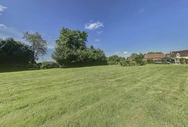 Maison 6 pièces 350 m²