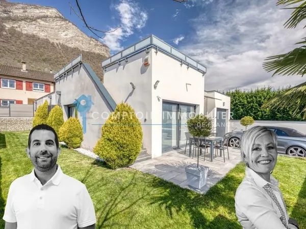 Isère (38) Lumbin- Maison Plain-pied avec Patio et toit terr