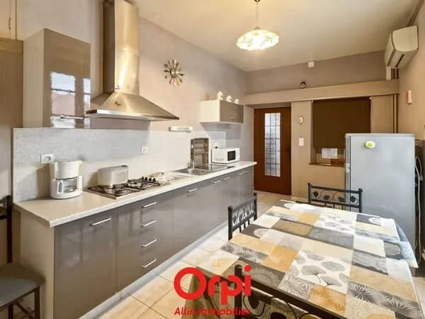 Maison 6 pièces 122 m²