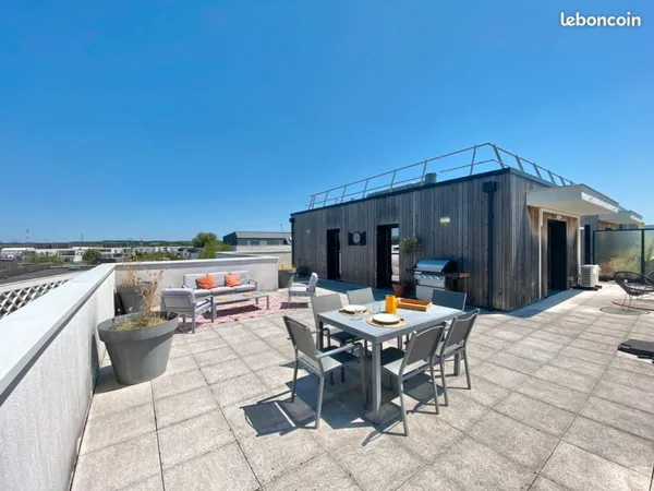 Rooftop unique 136 m² - Dernier étage - Comme une maison aux portes de Bordeaux