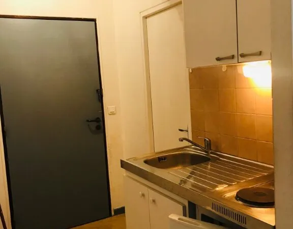 STUDIO BESANCON - 1 pièce(s) - 20 m2