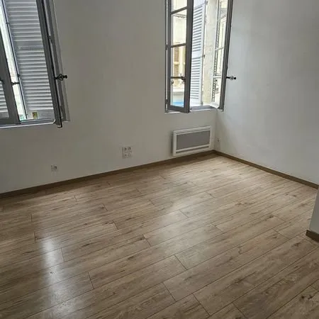 Appartement 21 m2 au 14 rue portail matheron