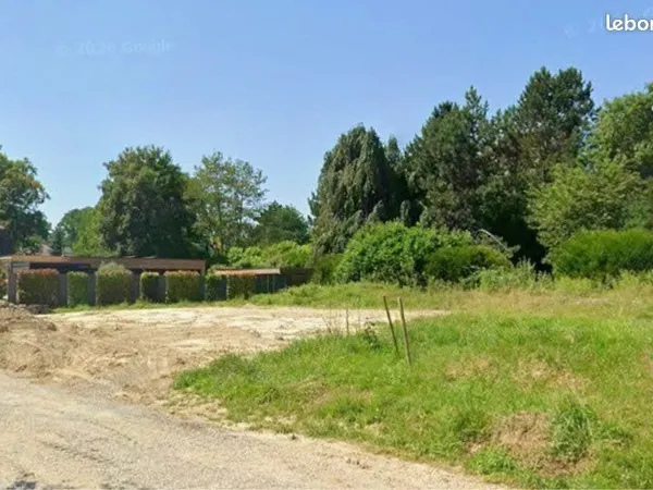Terrain 559m2 - libre constructeur