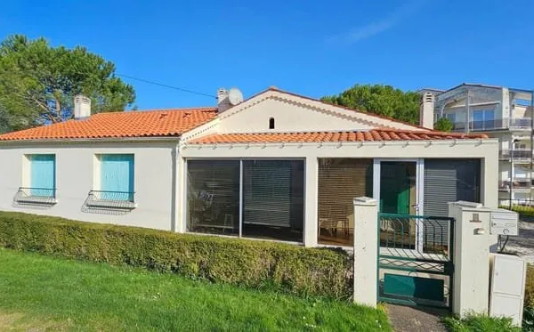 Maison de plain-pied 5 pièces 83 m²