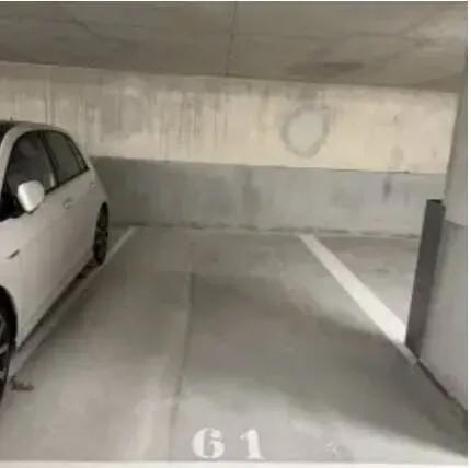 Parking 15 m²