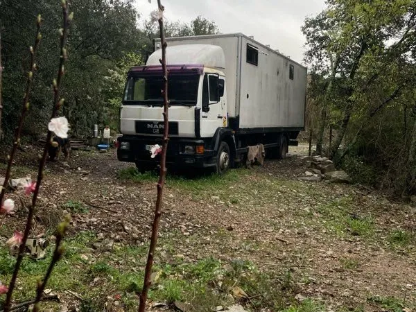Terrain de loisir camping car