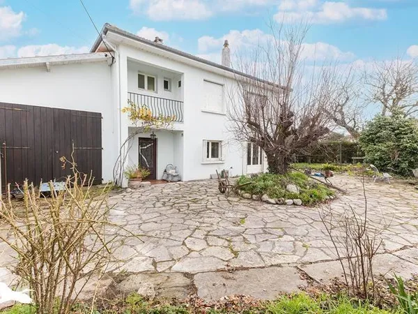 Maison 7 pièces 134 m²