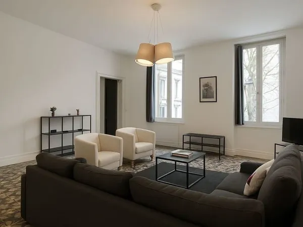 Grand T3 Meublé Spacieux de 80 m² - 12 min à pied Gare Castelnaudary
