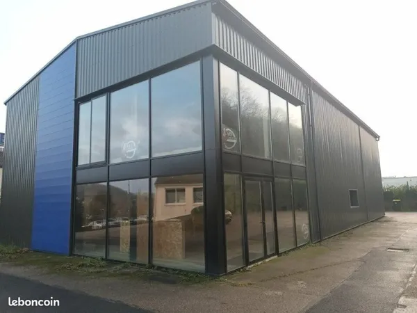 BUREAUX 290 m² MONTIVILLIERS